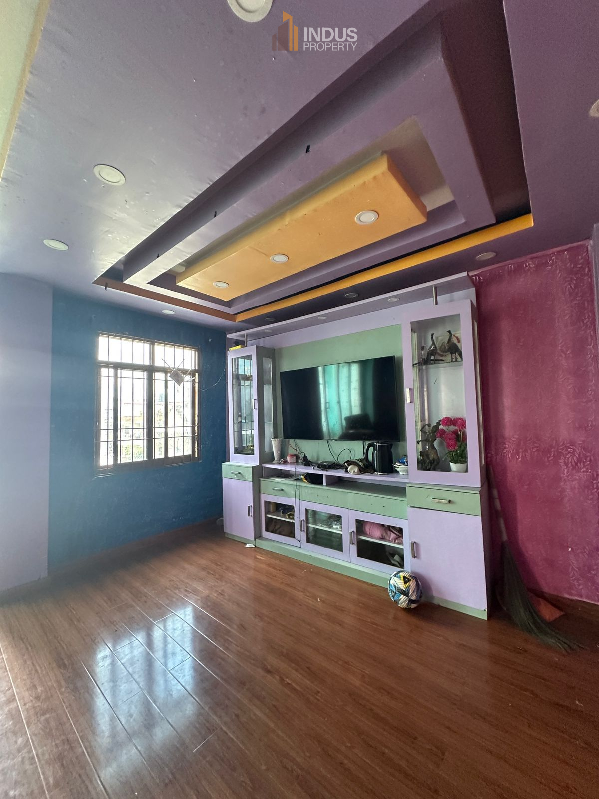 property-image